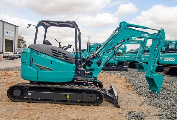 kobelco sk45srx 6 mini excavator main 30083834_600x408